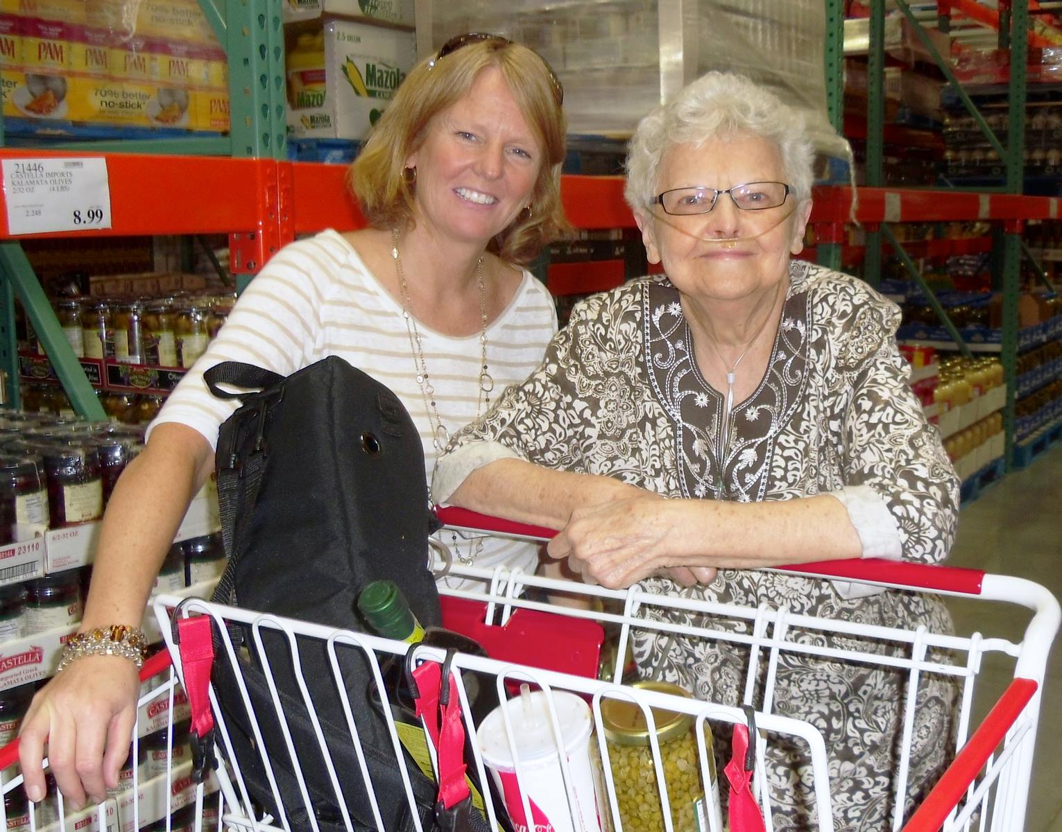 Activity Ideas for Dementia Shopping in the Early Stages