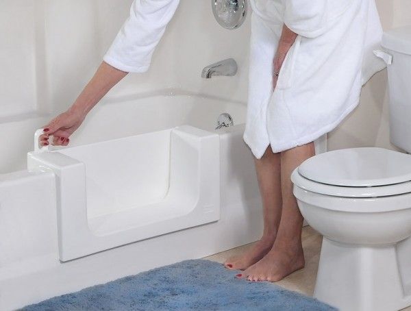 Dementia Care Strategies for Bathing